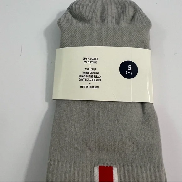 NWT TRACKSMITH Speed Crew Socks Gray XS Small - Picture 3 of 4